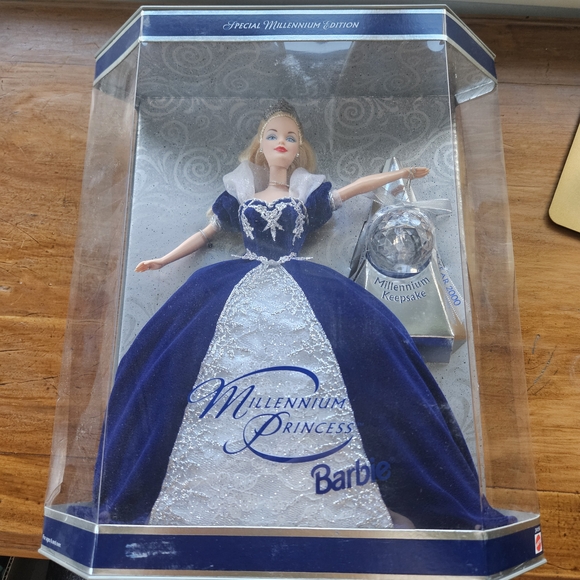 Barbie Millennium Princess Doll - Blue and Silver - Picture 1 of 2